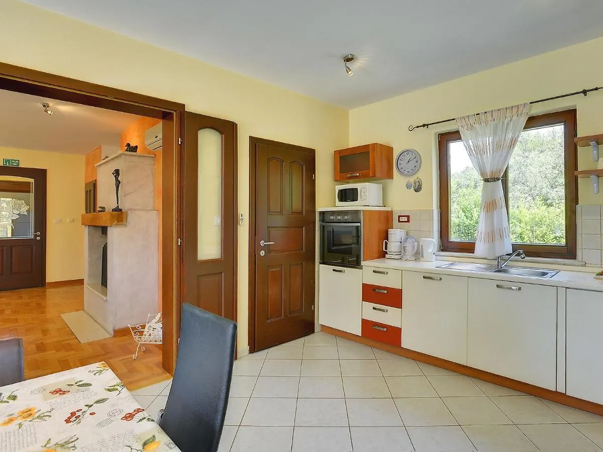 Spacious Holiday Home In Medulin With Private Pool